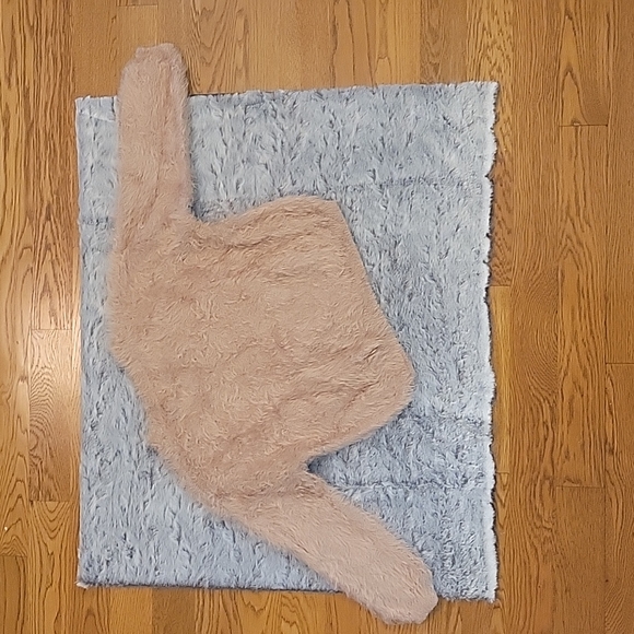 Ivy Rose, Rose Gold Sweater, Girls Size Extra Large, Excellent Condition! - Picture 7 of 7